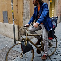 blue&nbsp;blazer&nbsp;bike&nbsp;ride&nbsp;stripe&nbsp;pants&nbsp;men&nbsp;style